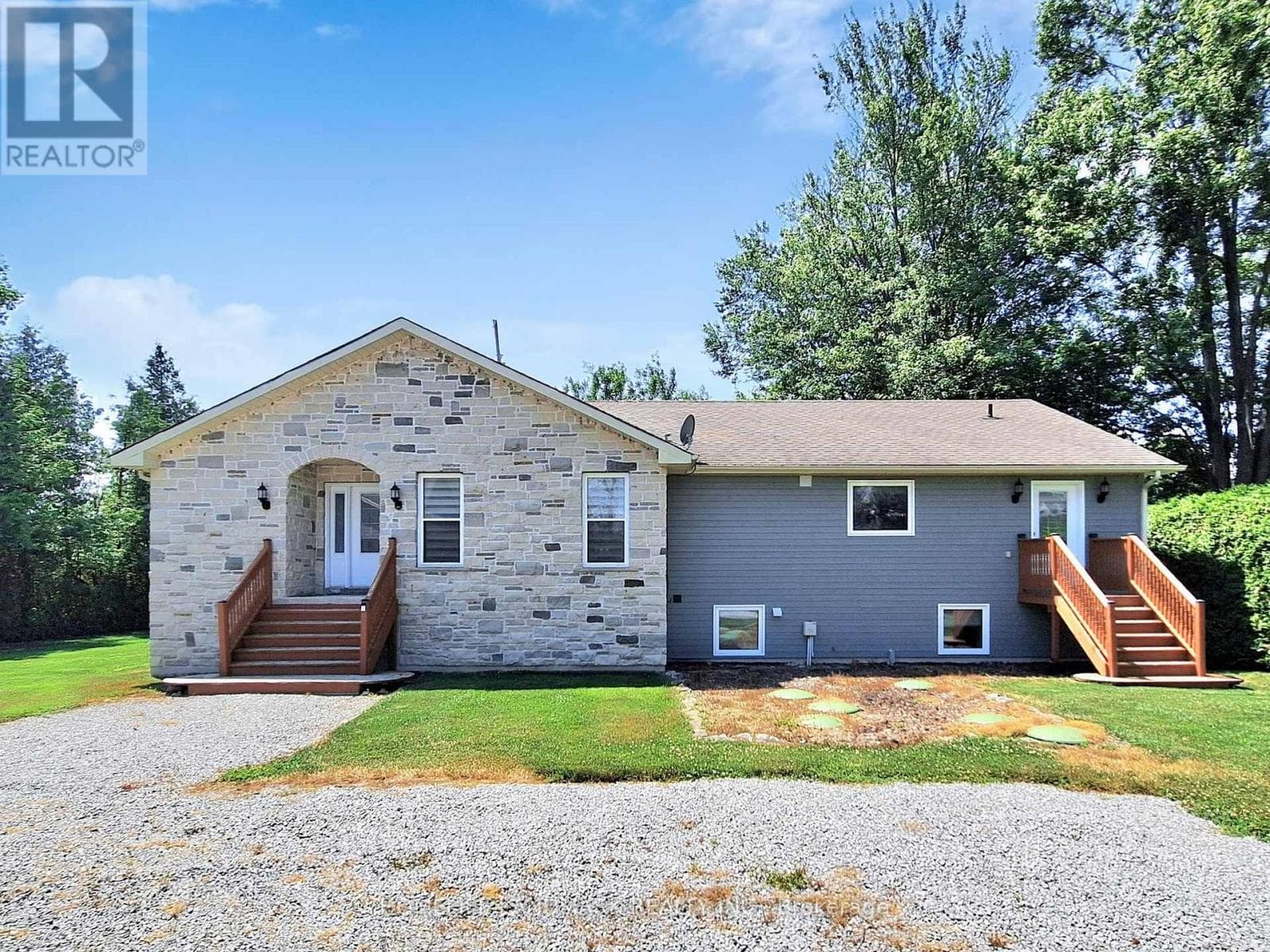 1662 LAKESHORE DRIVE in 