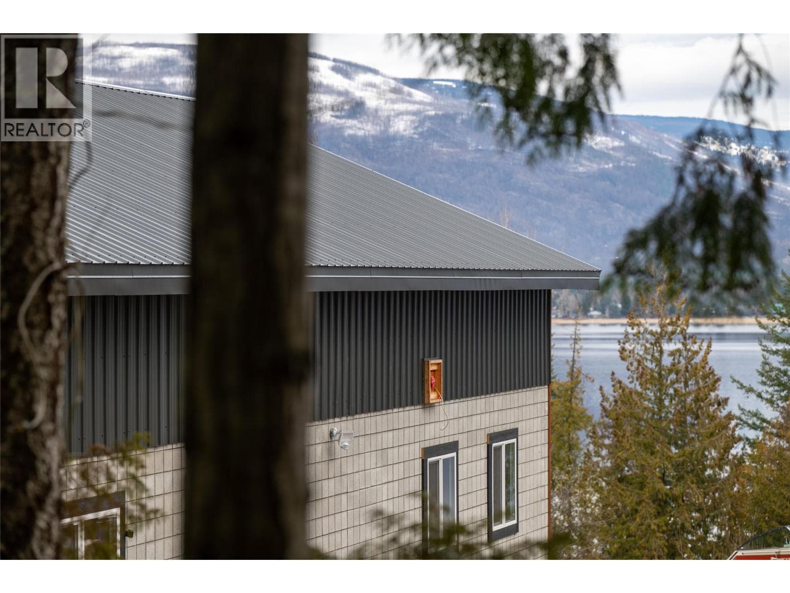 1546 BLIND BAIE ROAD, Interior REALTORS® — photo 4