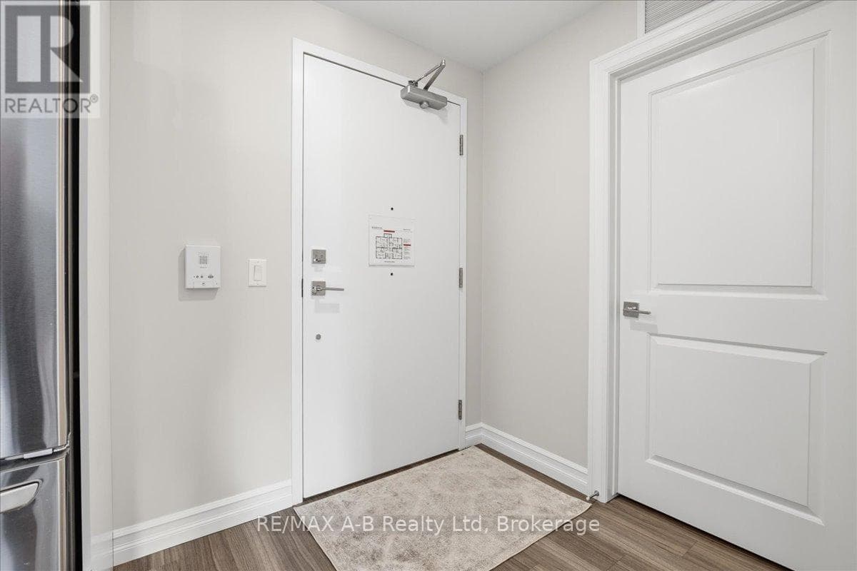 204 - 100 GORDON STREET, OnePoint — photo 3