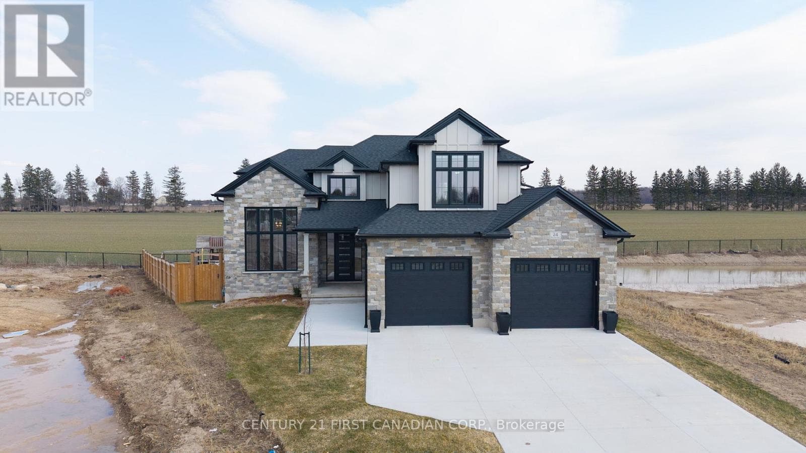 24 POSTMA CRESCENT in 