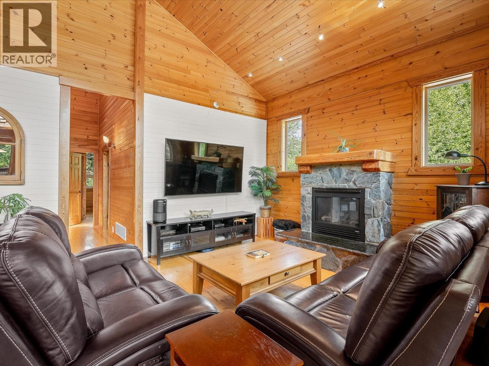 1470 FRASER ROAD, Greater Vancouver — photo 4