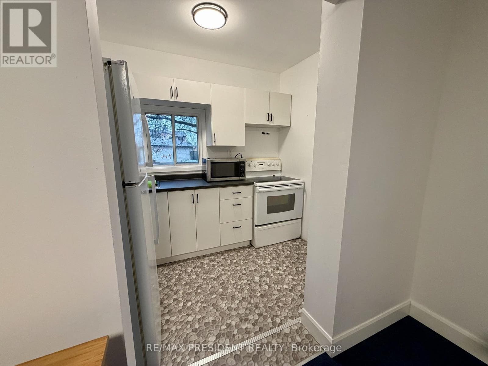 37 BOND STREET SOUTH, Toronto — photo 5