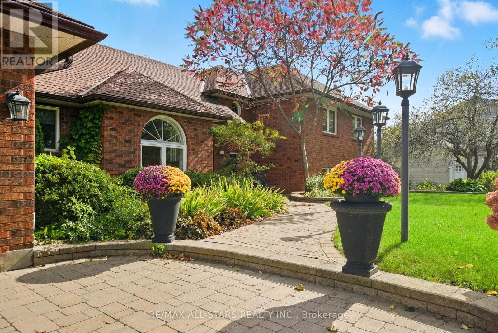 242 STEPHENSON POINT ROAD, Central Lakes — photo 2