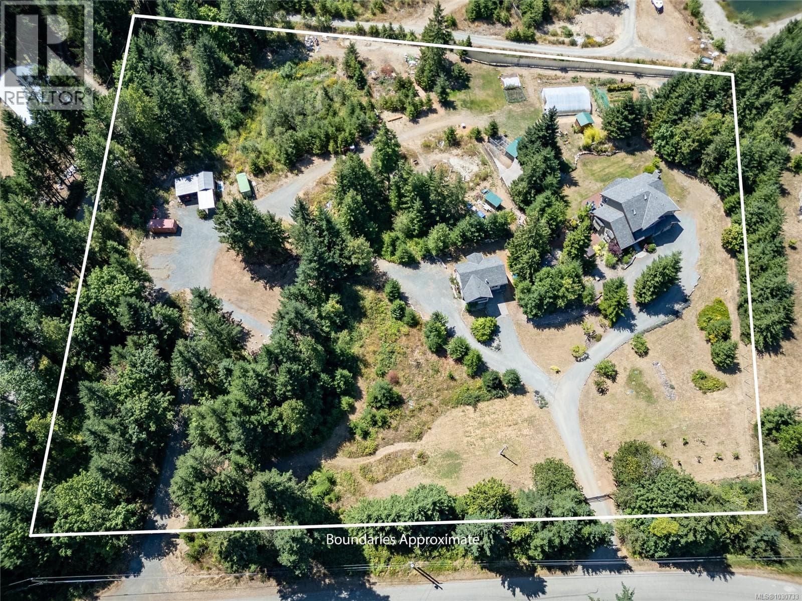 7455 RODGER ROAD, Vancouver Island — photo 4