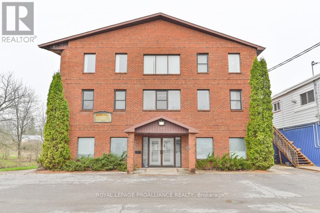 108 RUSSEL STREET in 