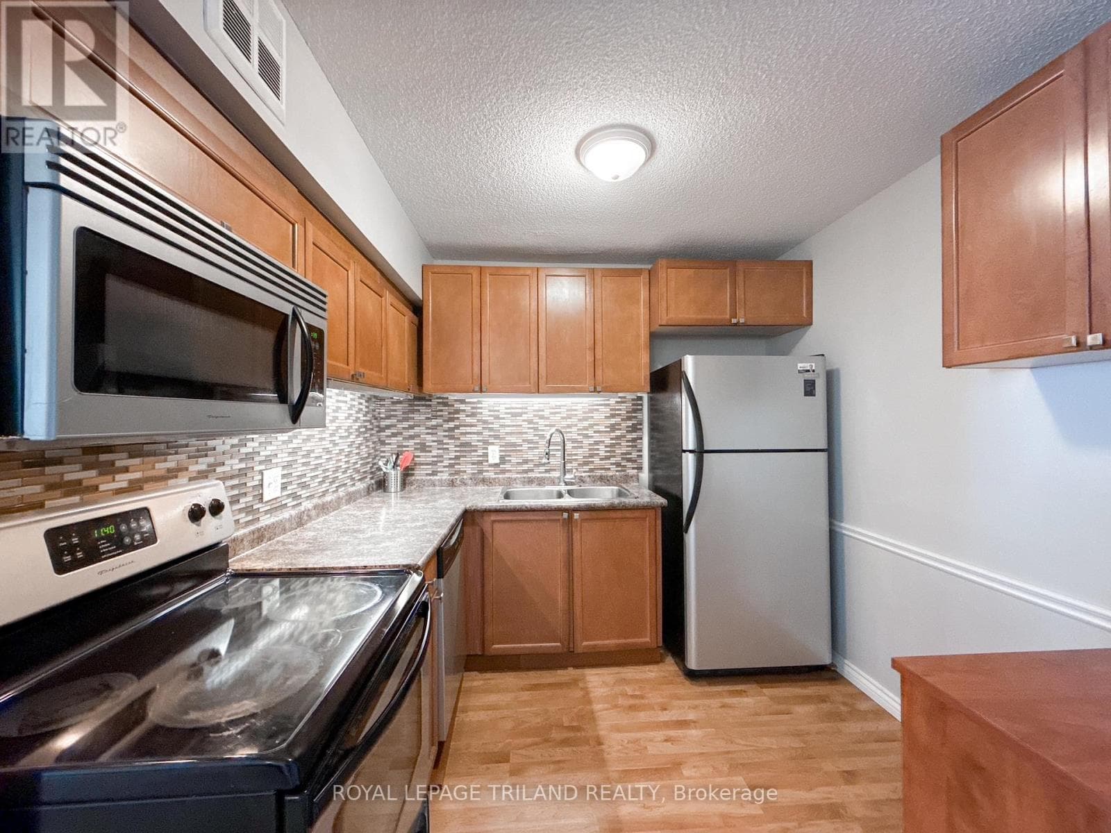 110 - 5 JACKSWAY CRESCENT, London and St. Thomas — photo 2