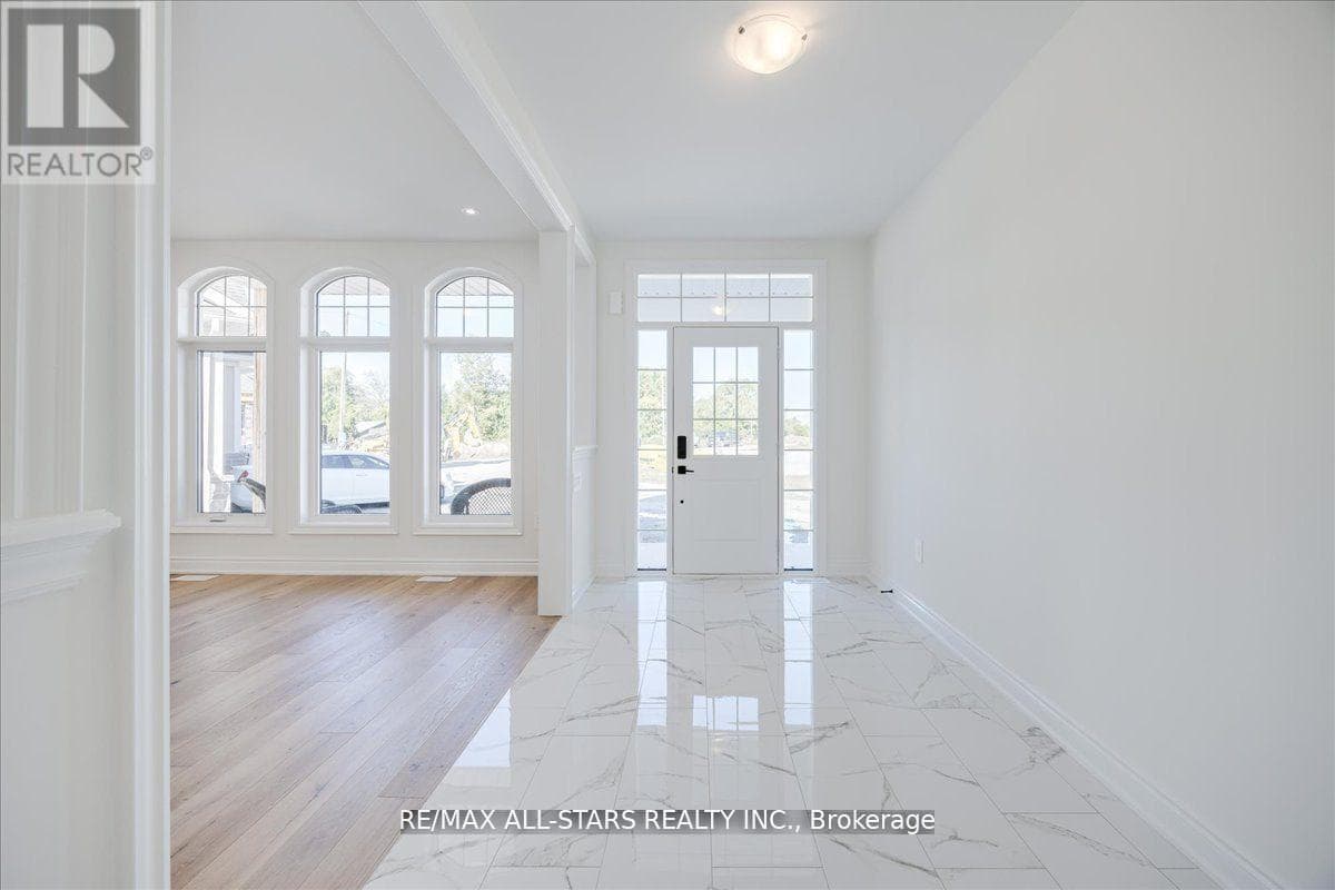 59 STADACONA AVENUE, Toronto — photo 2