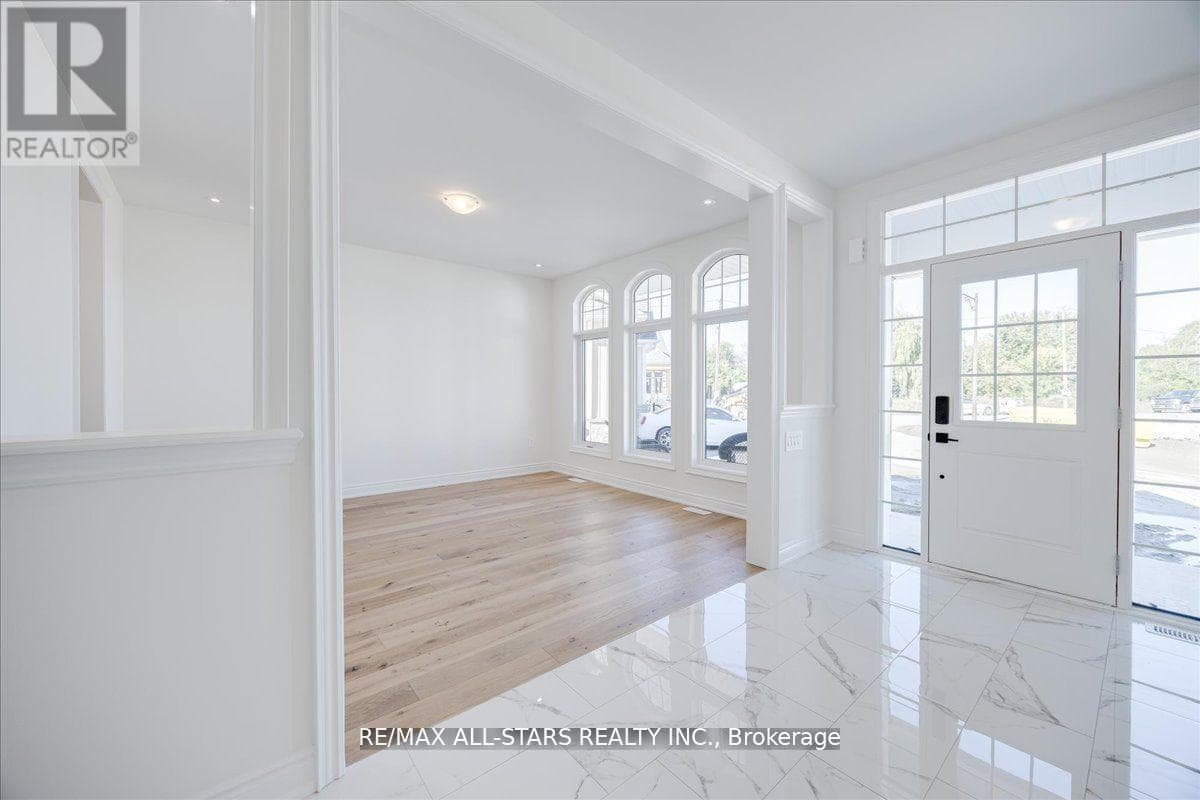 59 STADACONA AVENUE, Toronto — photo 3
