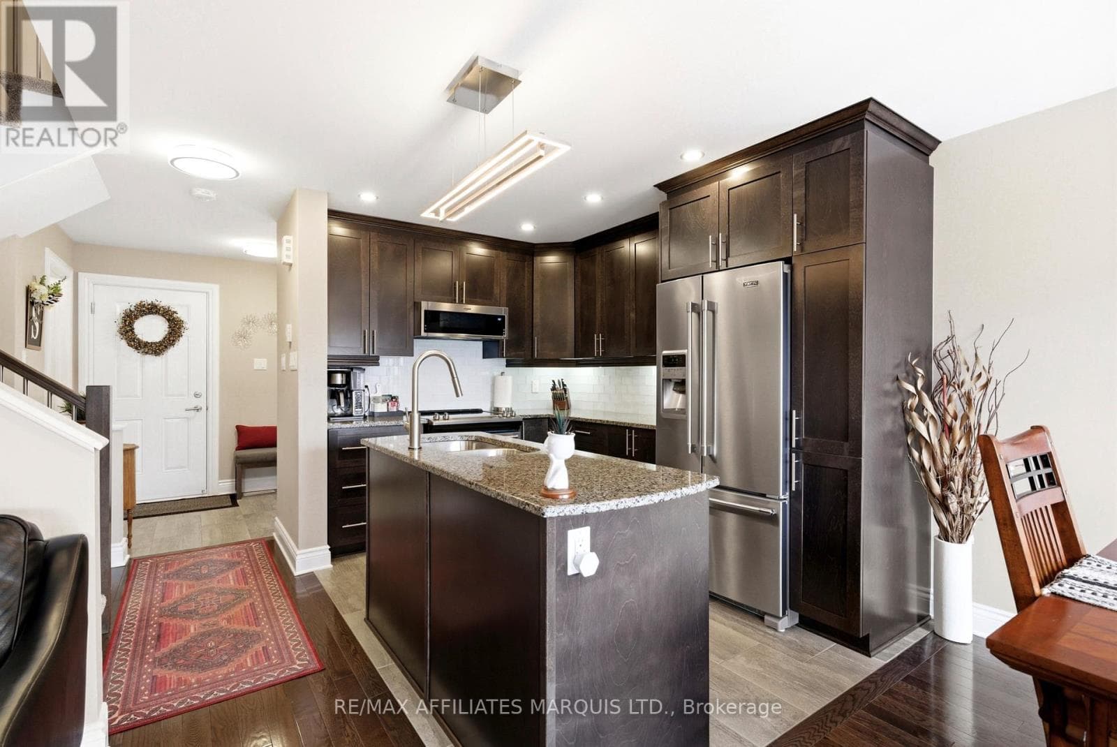1118 CLEMENT COURT, Cornwall — photo 3