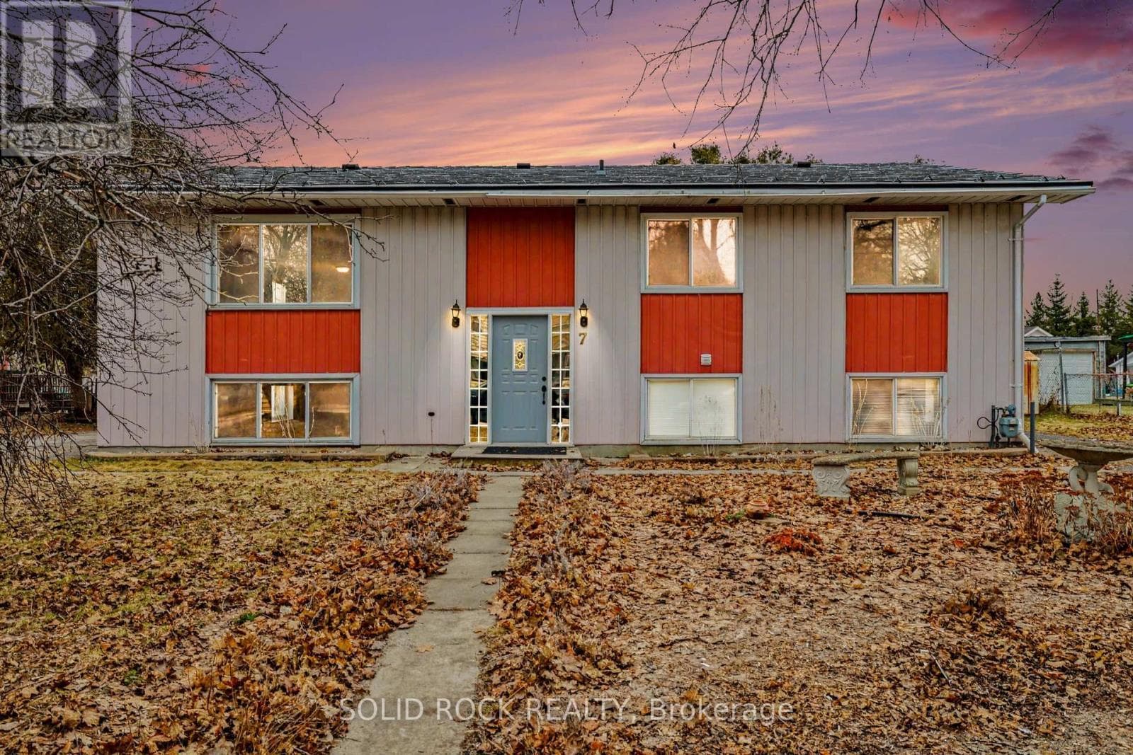 7 LEEDS STREET in 