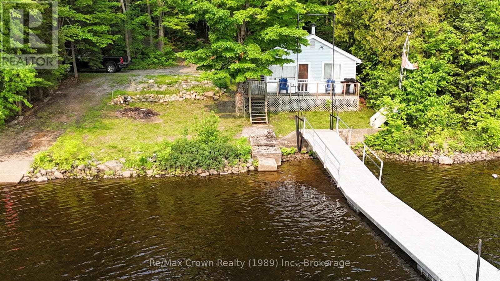 17 RIVERVIEW LANE, OnePoint — photo 2