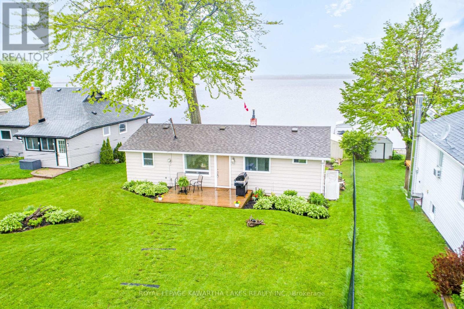 215 SNUG HARBOUR ROAD, Central Lakes — photo 2
