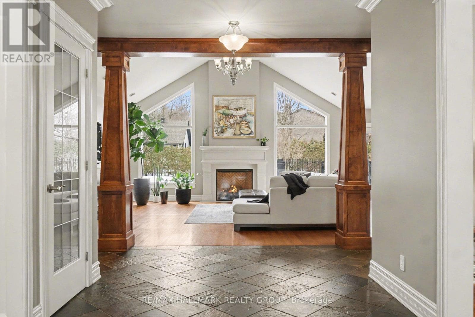62 REBECCA CRESCENT, Ottawa — photo 2