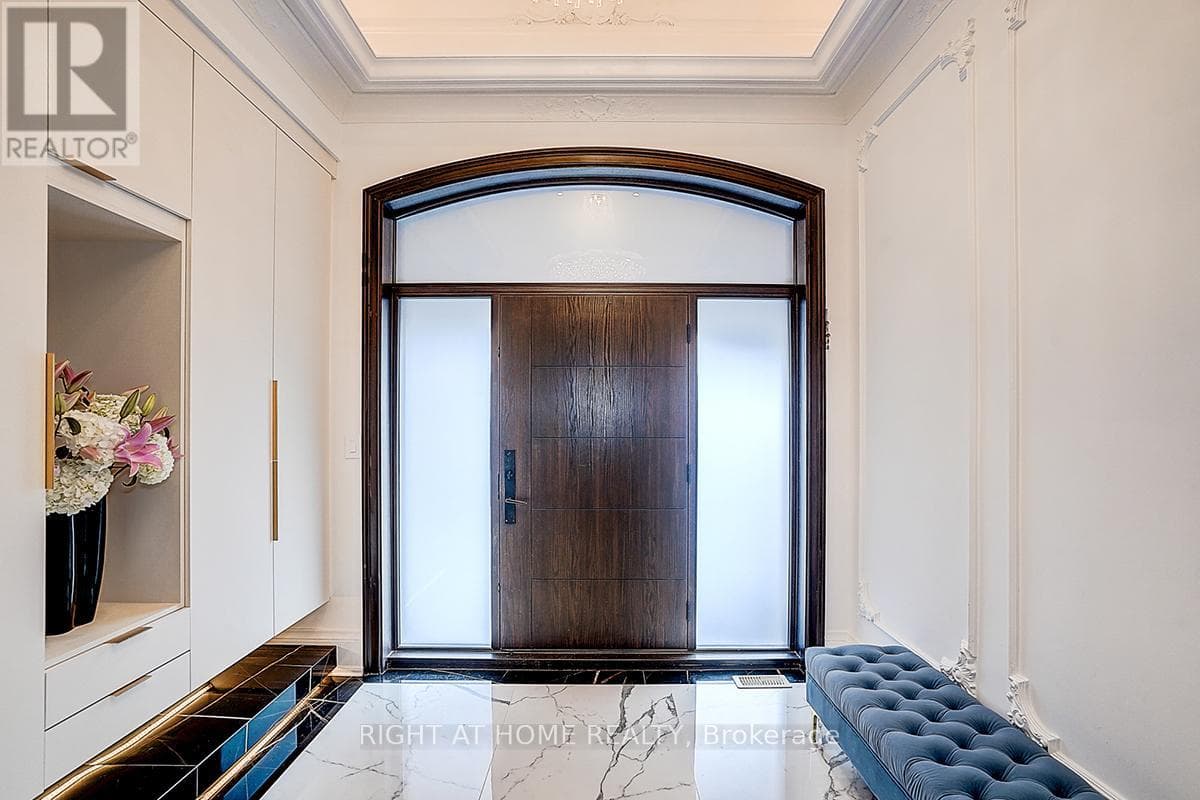 45 LOGGERS TRAIL, Toronto — photo 3