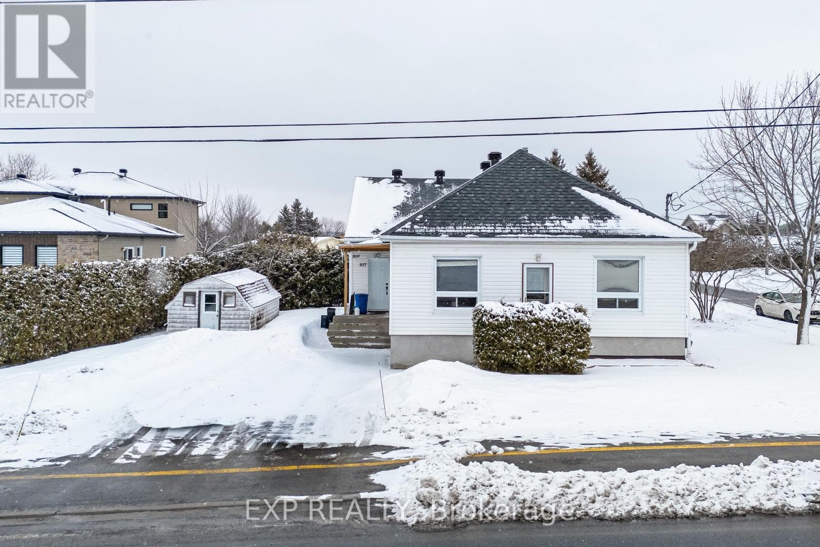 869 CARON STREET in 