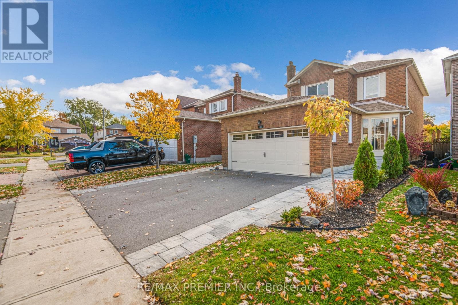 23 SUNBIRD BOULEVARD, Toronto — photo 2