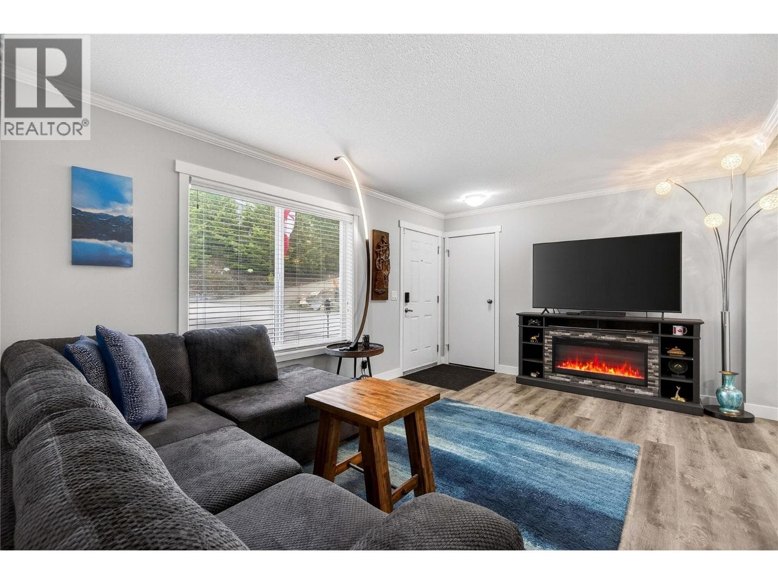 3639 Parri Road Unit# 6, Interior REALTORS® — photo 5