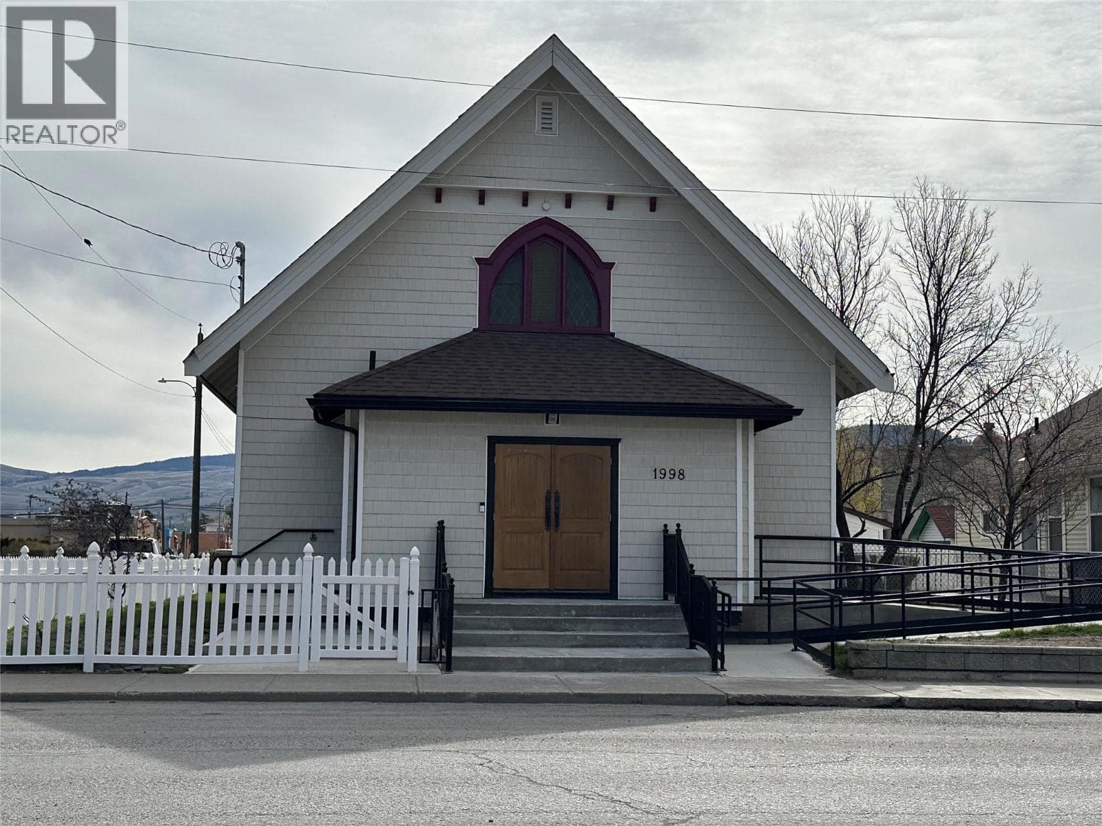 1998 CHAPMAN Street in 