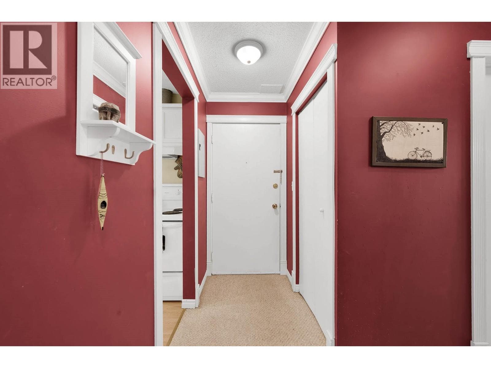 245 Park Drive Unit# 16, Interior REALTORS® — photo 3