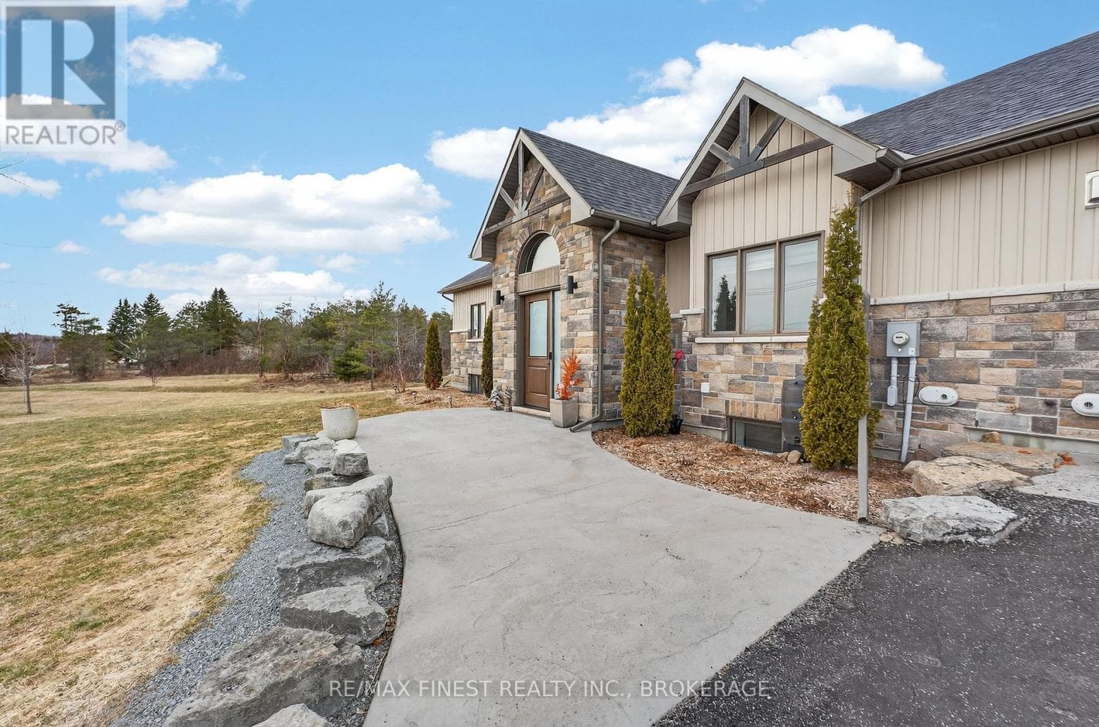 3266 HARROWSMITH ROAD, Kingston — photo 2