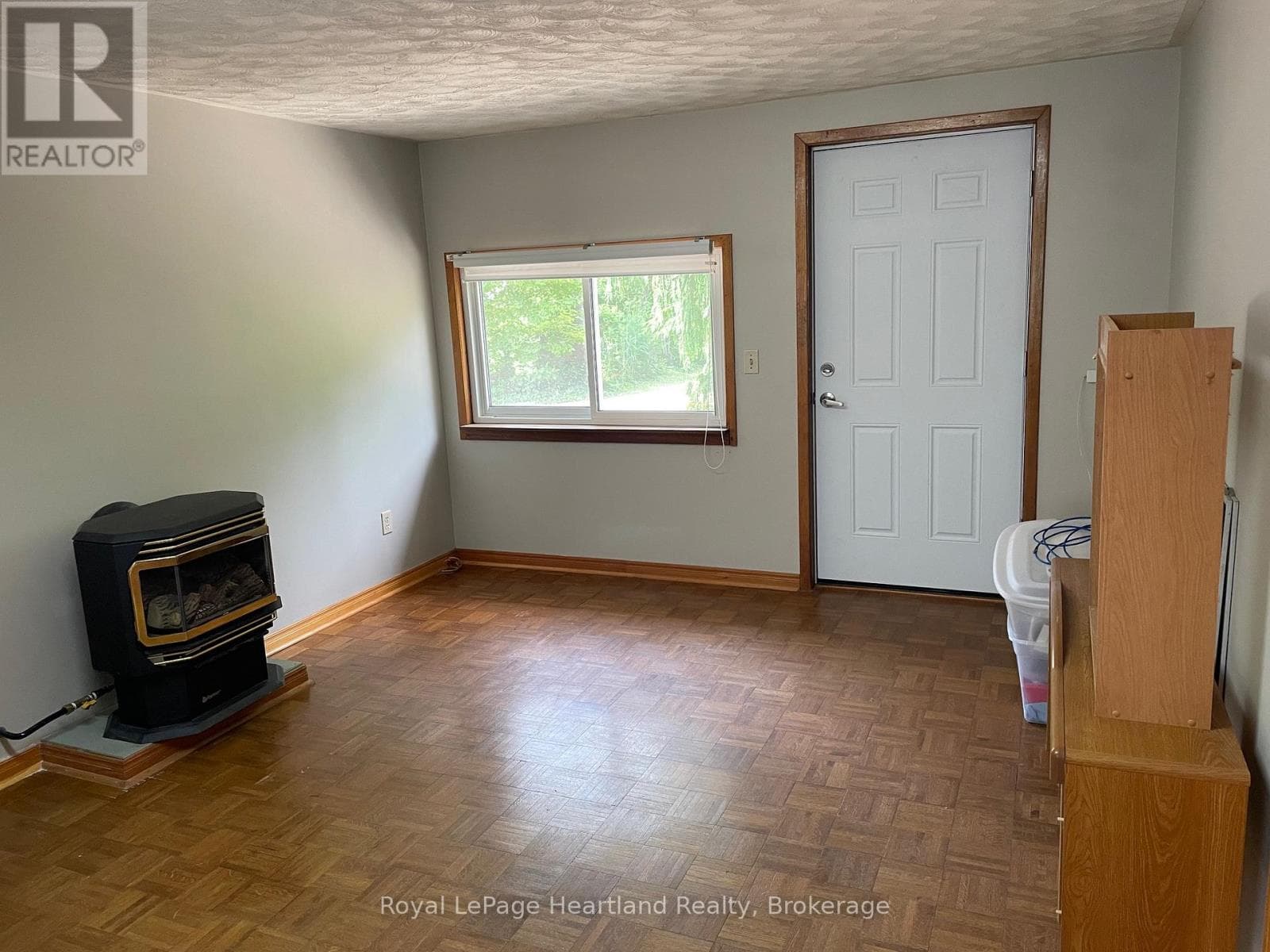 902 WHITE CEDAR DR. - 35791 BAYFIELD RIVER ROAD, OnePoint — photo 4