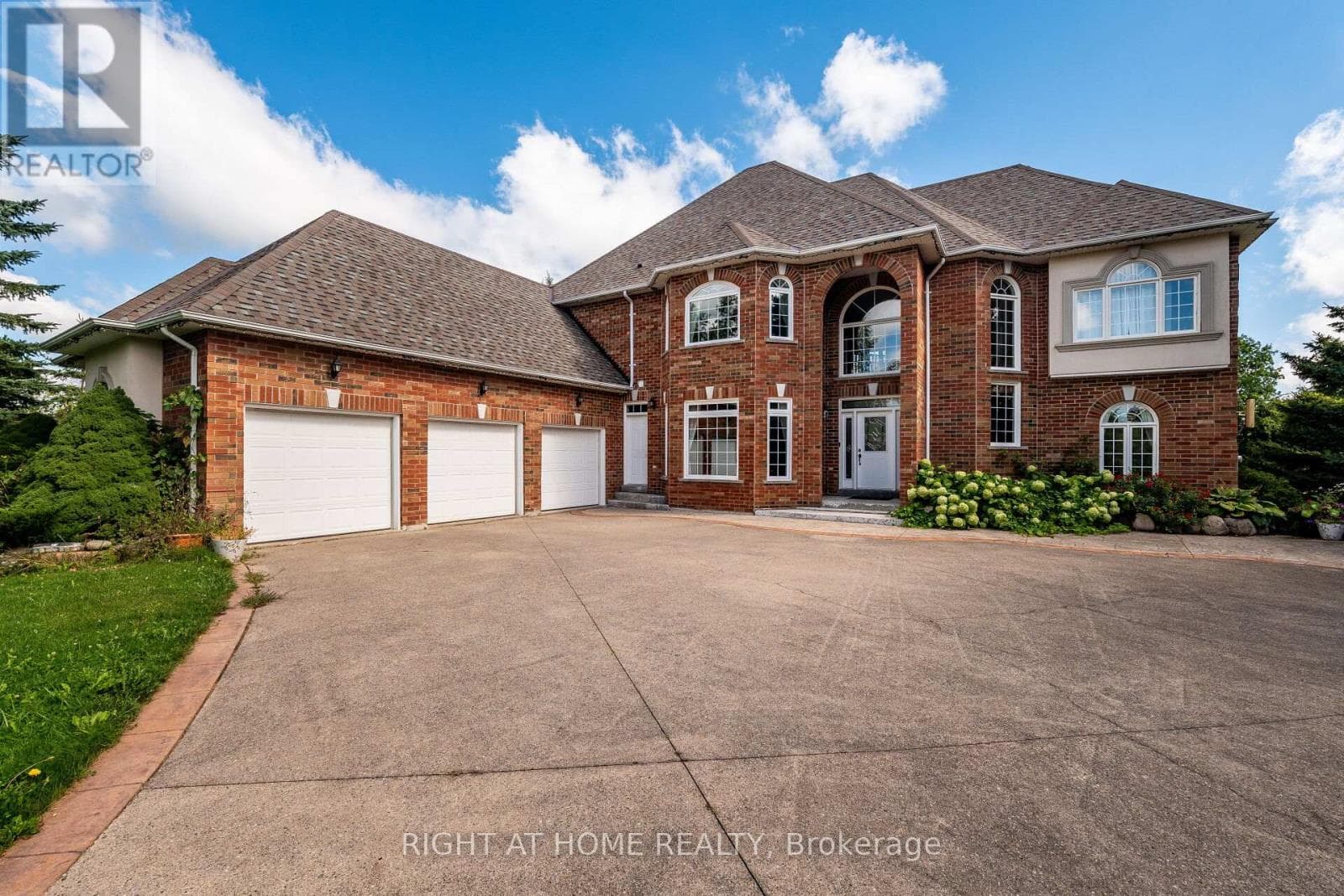11150 MENZIES COURT, Toronto — photo 2