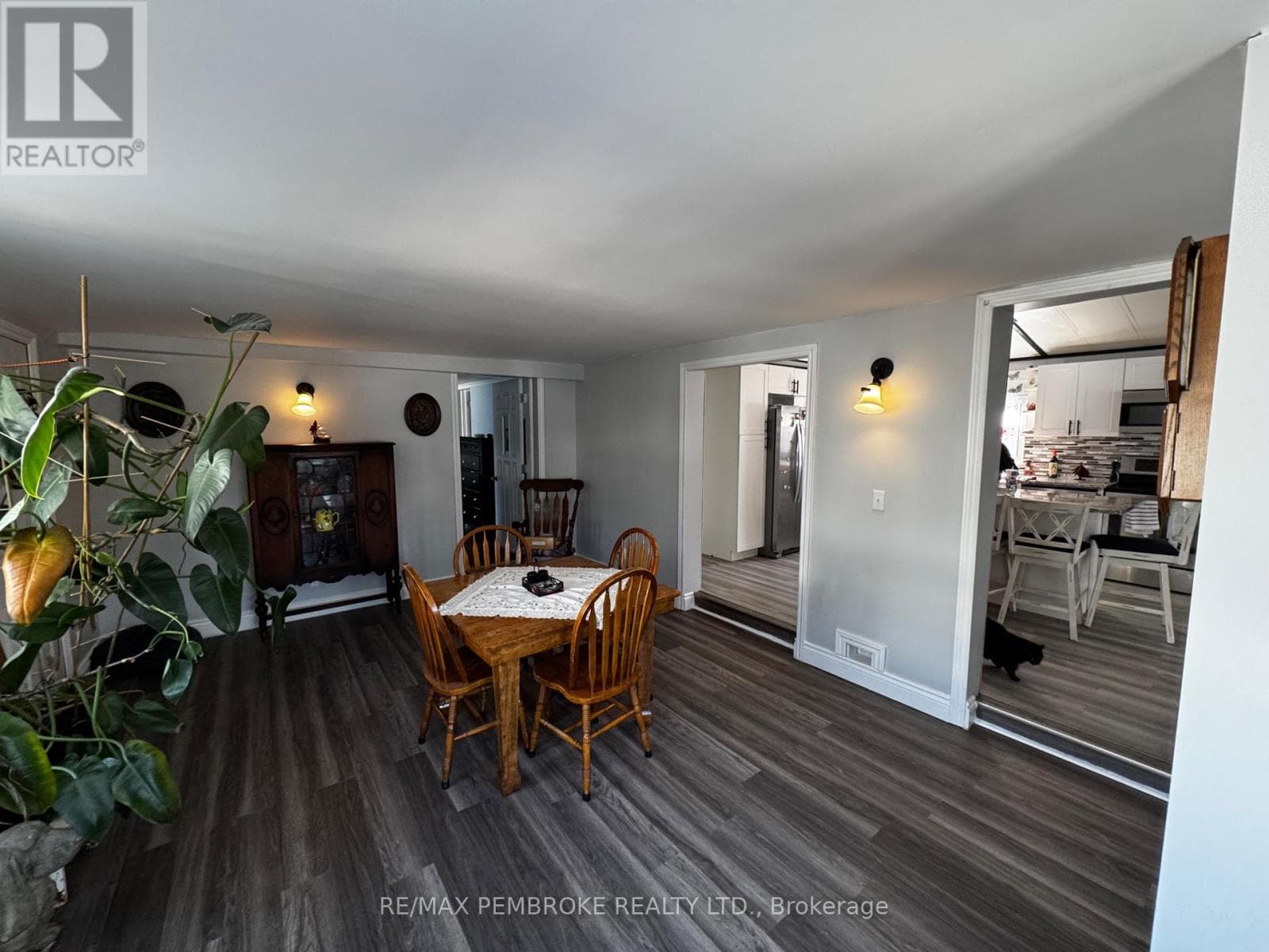 105 PINEHURST ESTATES, Renfrew County — photo 3