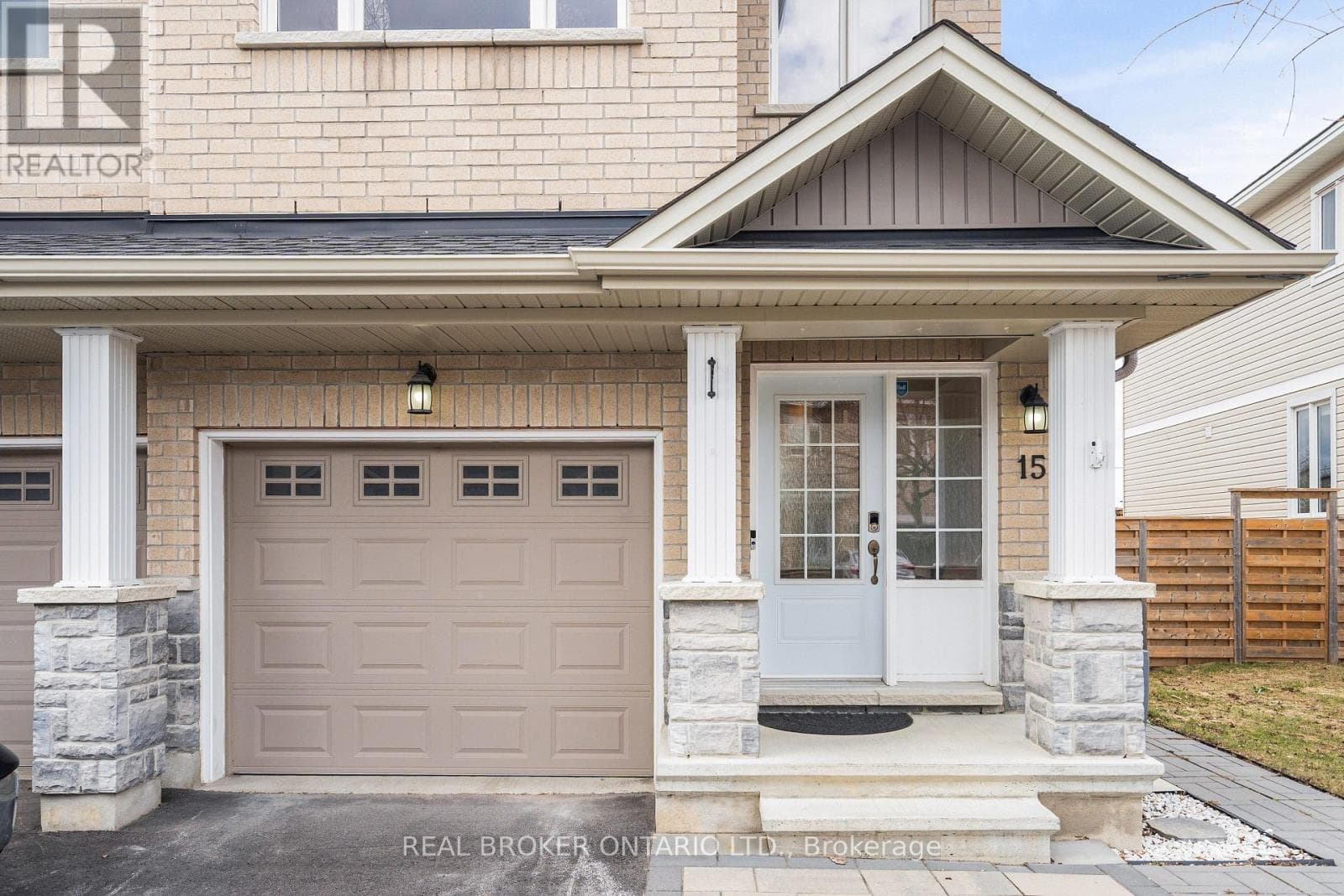 15 PEEVER PLACE, Ottawa — photo 3