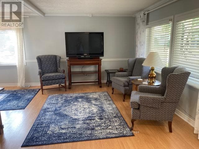 23 MIMOSA CRESCENT, Toronto — photo 4