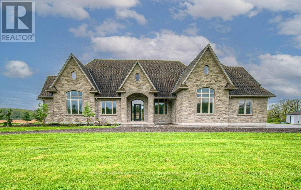 2930 NOTRE DAME DRIVE in North Wilmot