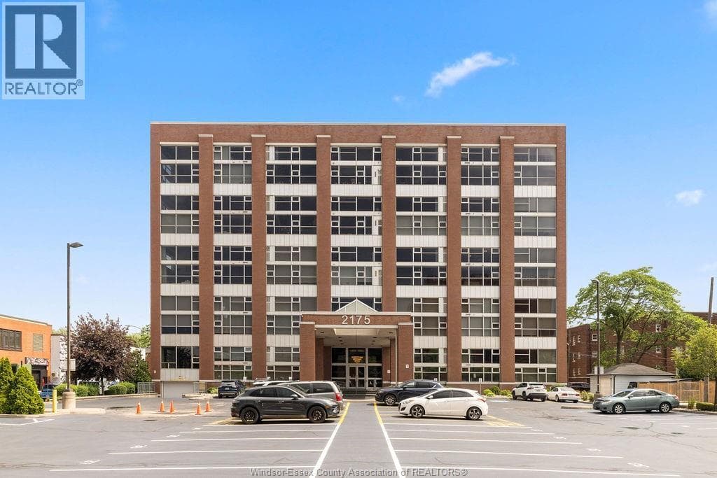 2175 WYANDOTTE STREET EAST UNIT 313 in Walkerville