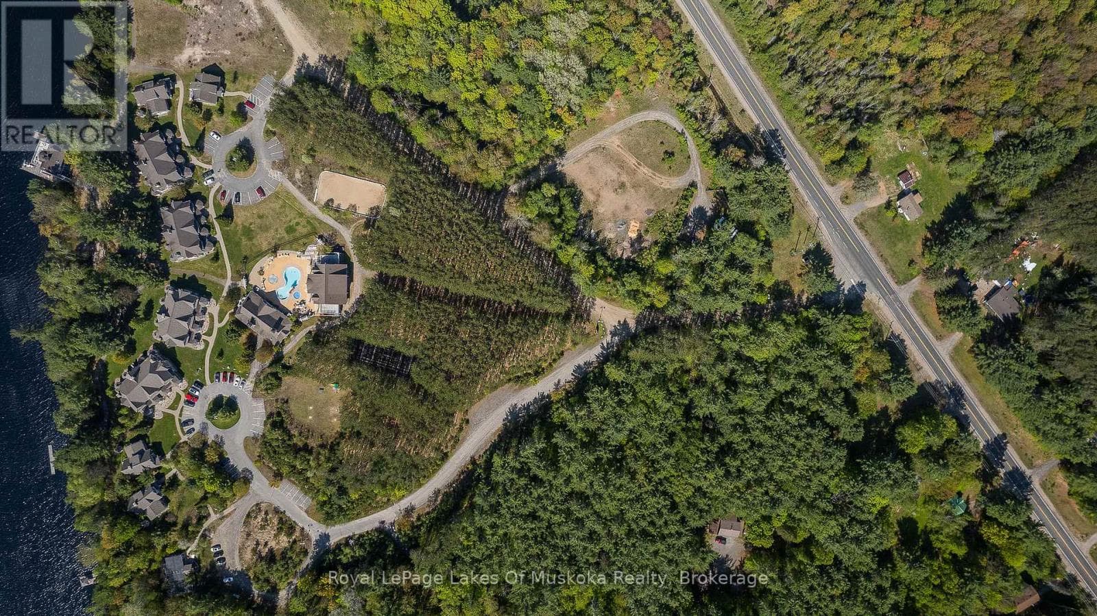 VILLA 1  WEEK 9 - 1020 BIRCH GLEN ROAD, OnePoint — photo 3