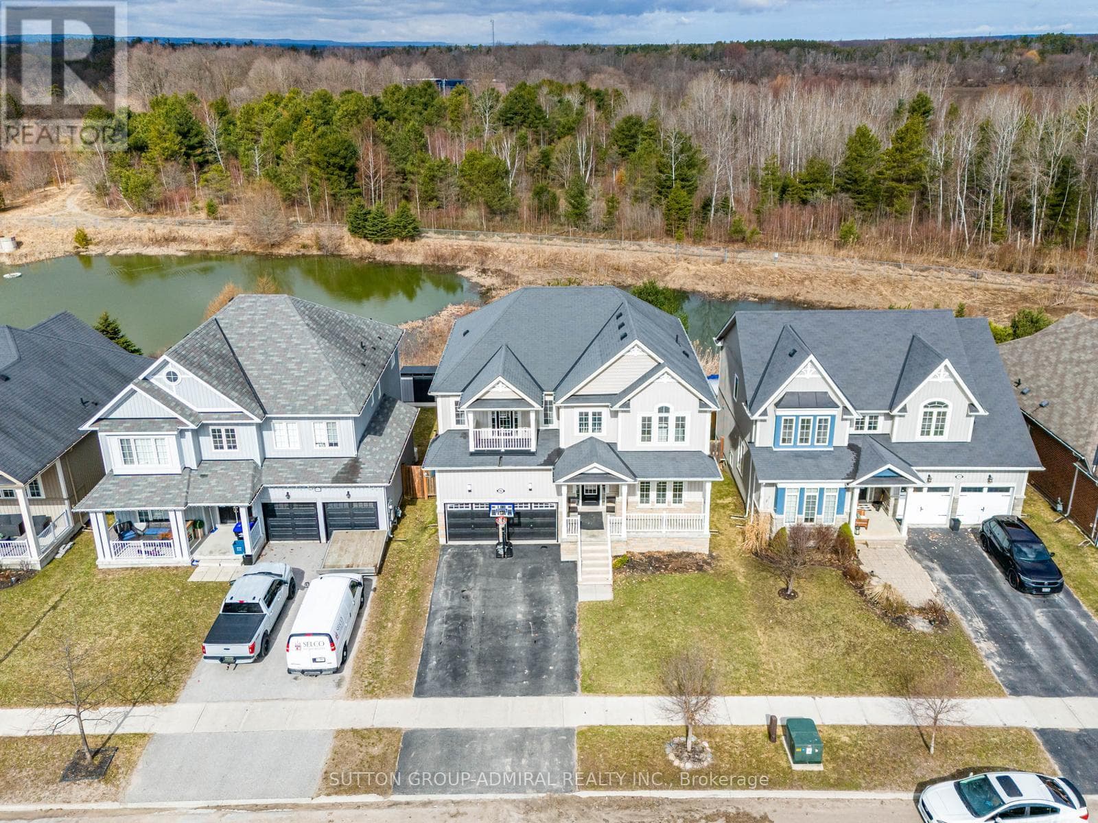 96 MOUNT CRESCENT in 
