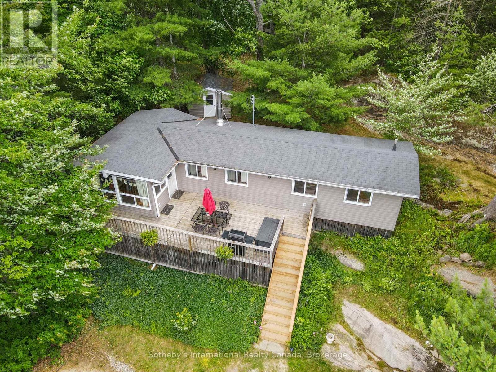 1040 KAHSHE LAKE SHORE, OnePoint — photo 4