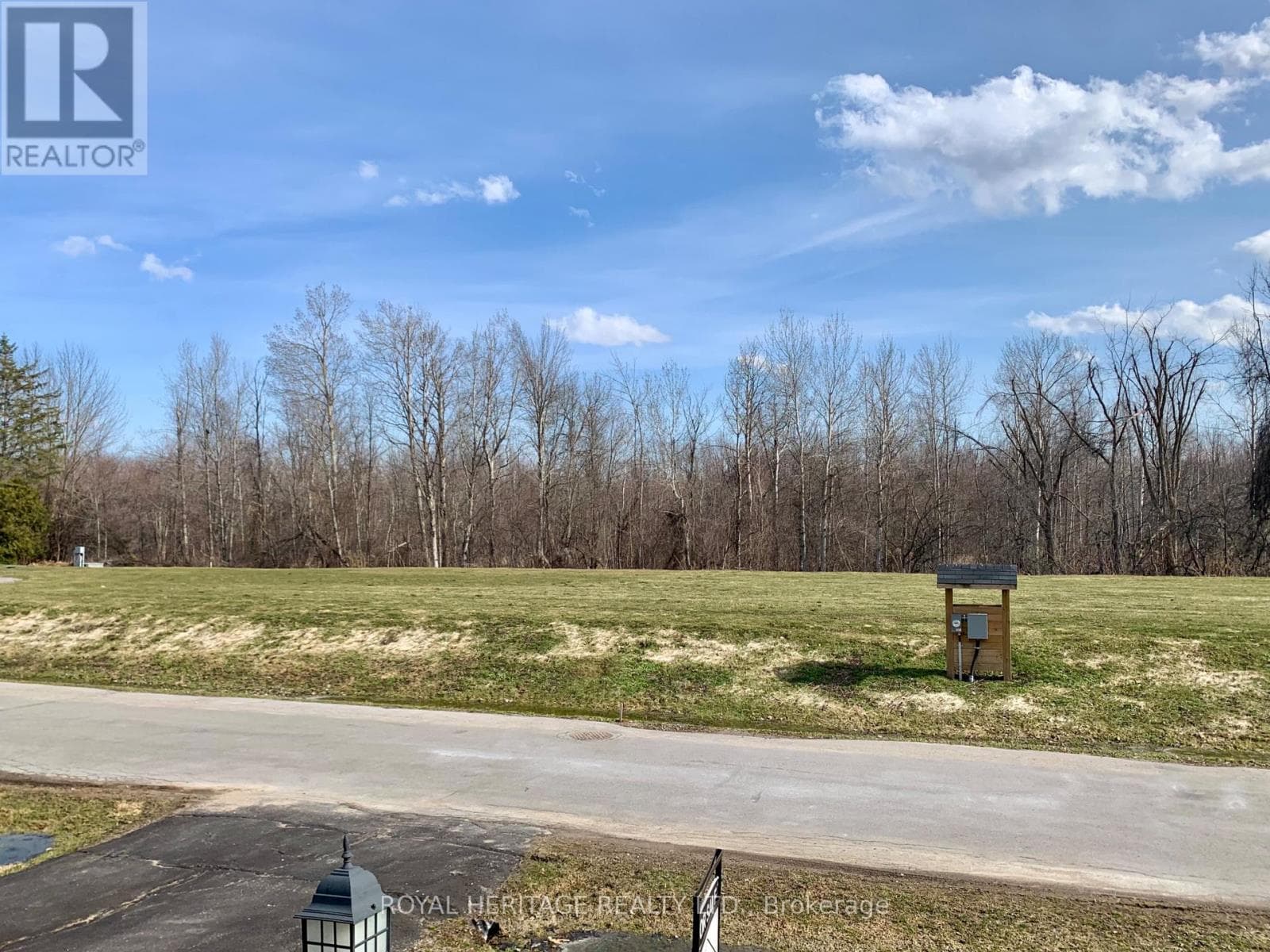 39 CIRCLE DRIVE, Central Lakes — photo 4