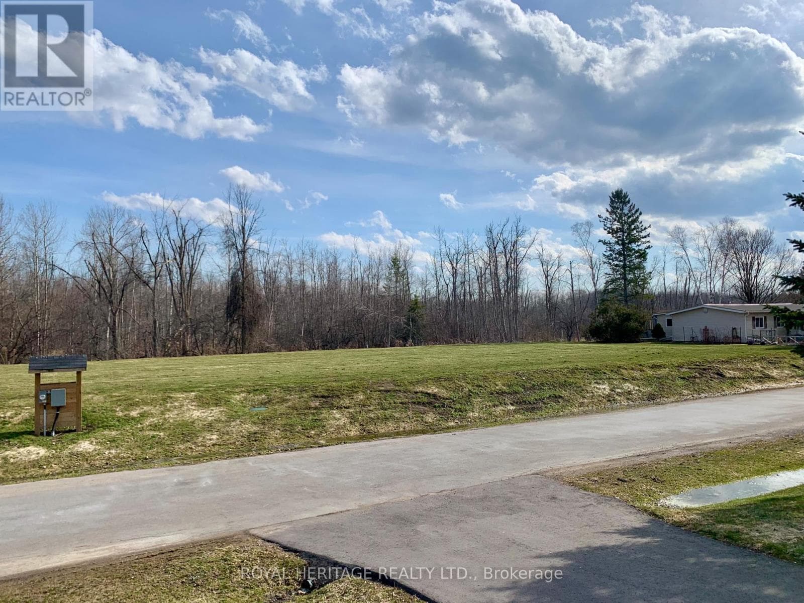39 CIRCLE DRIVE, Central Lakes — photo 3