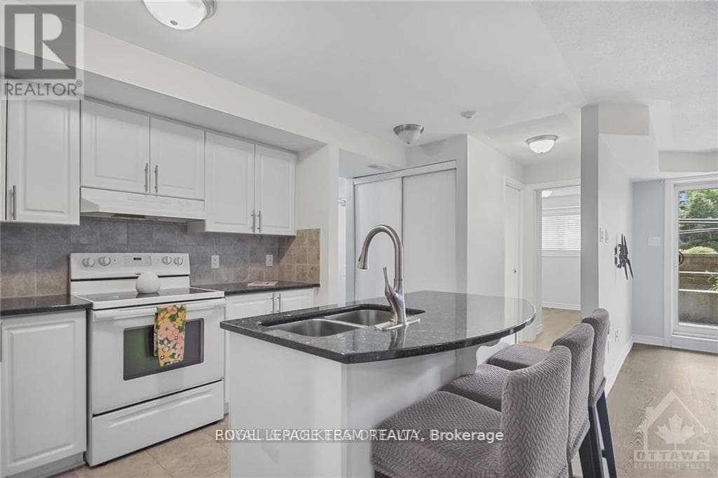 2 - 46 BARNSTONE DRIVE, Ottawa — photo 5