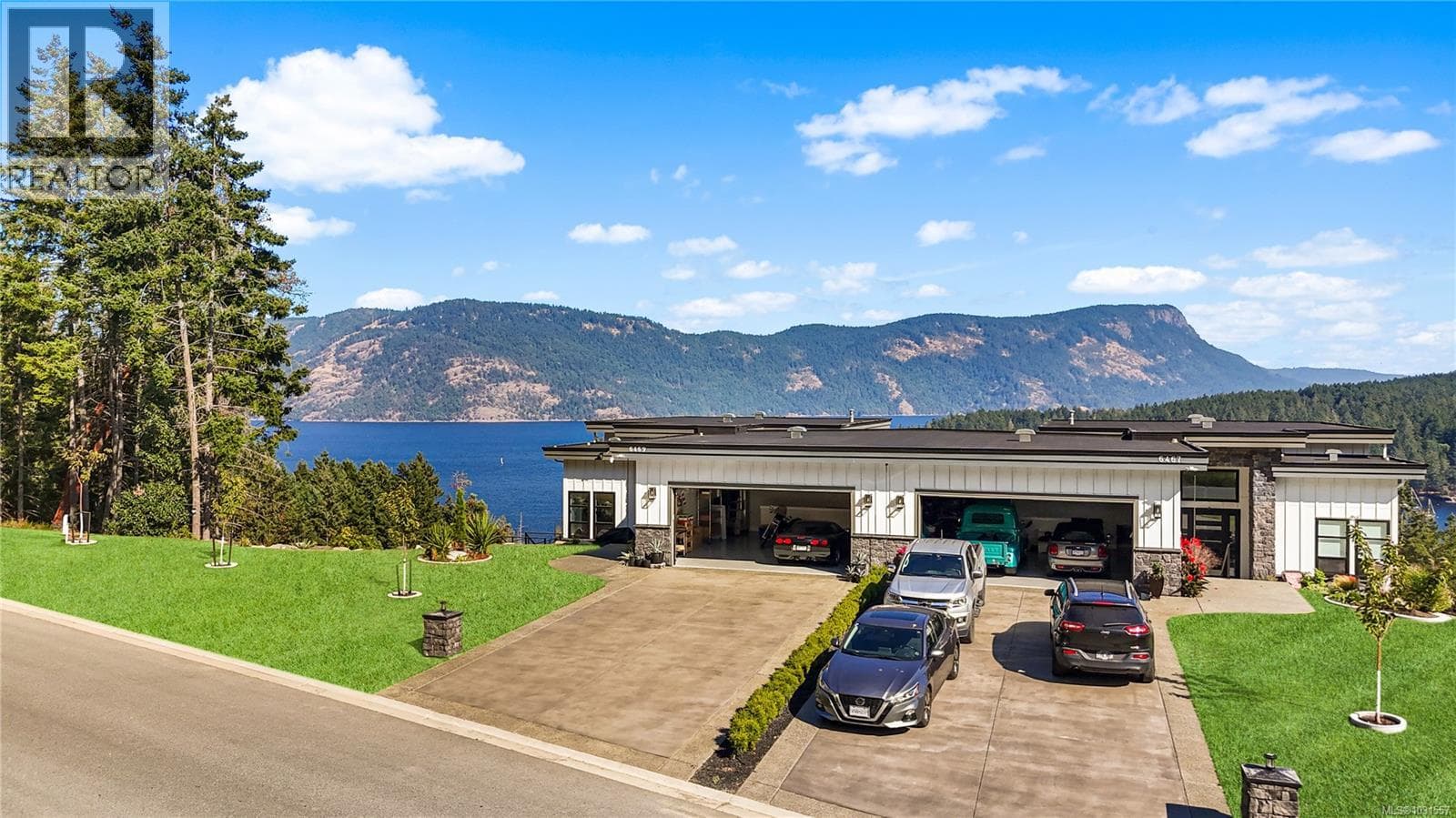 6469 MARINE CRESCENT, Vancouver Island — photo 3