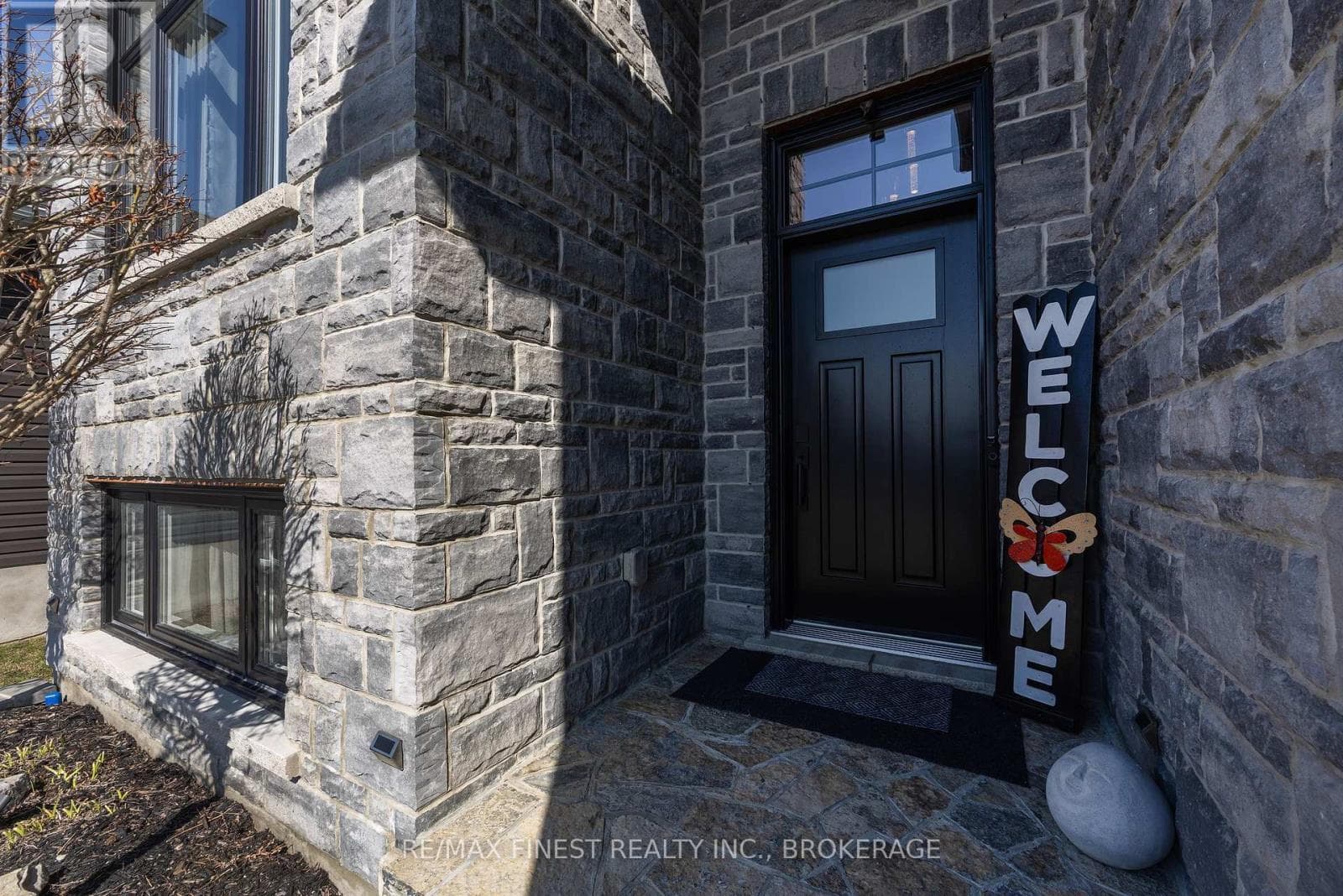 133 BRENNAN CRESCENT, Kingston — photo 4
