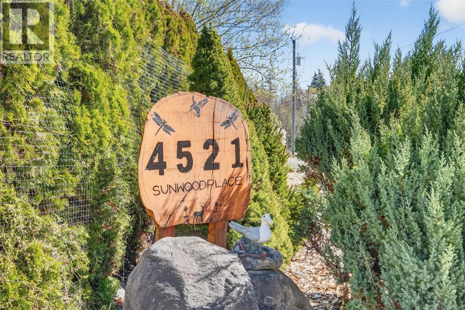 4521 Sunwood Pl, Vancouver Island — photo 3