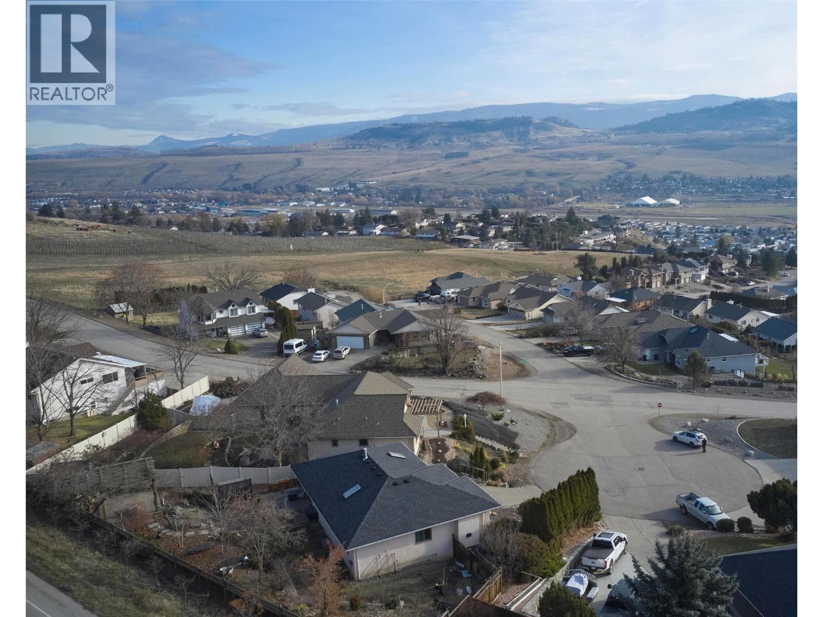 7020 LAKERIDGE DRIVE, Interior REALTORS® — photo 4