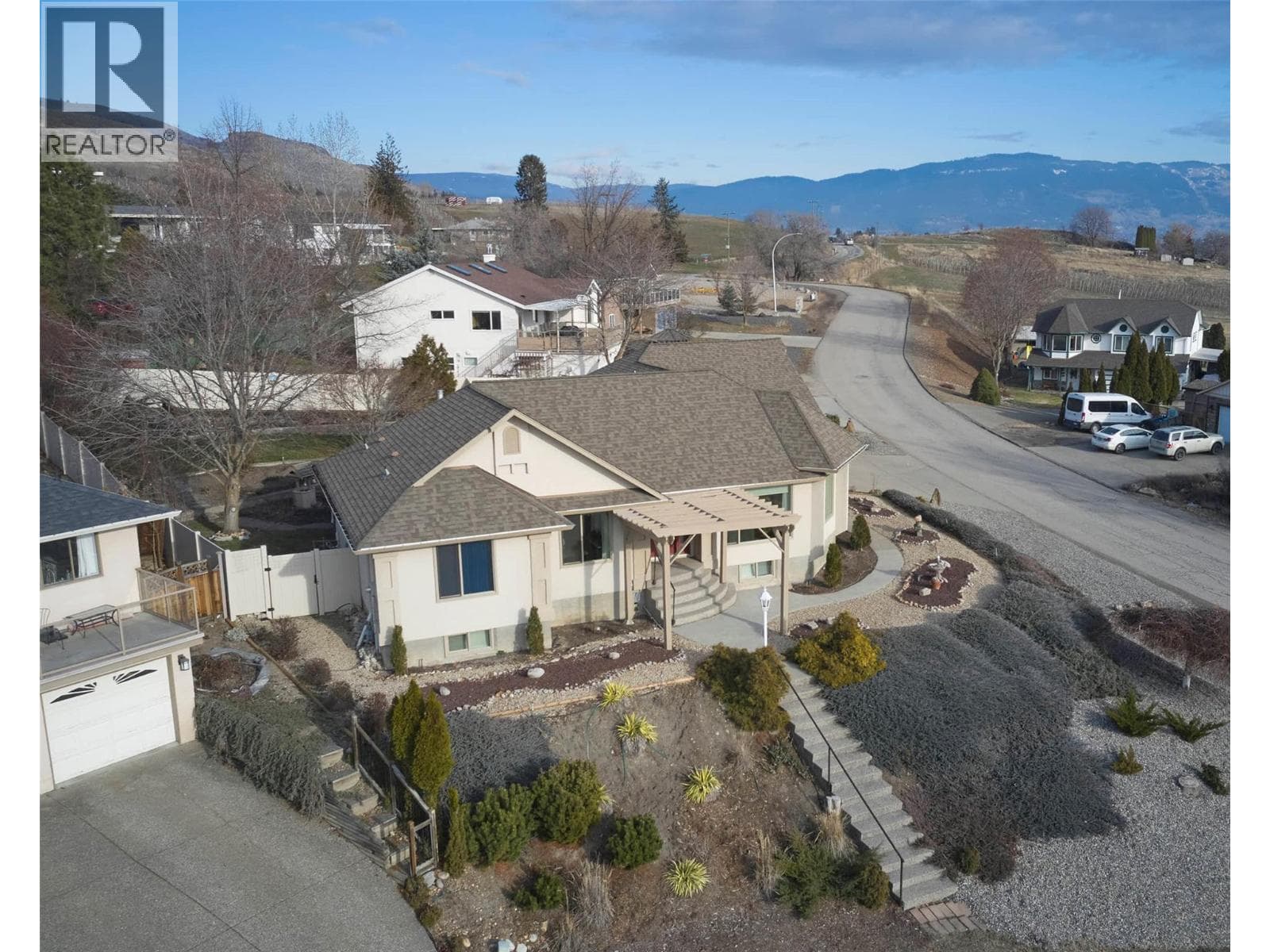 7020 LAKERIDGE DRIVE, Interior REALTORS® — photo 5