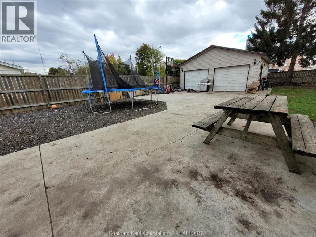 13 JOHN PARK LINE, Chatham Kent — photo 2