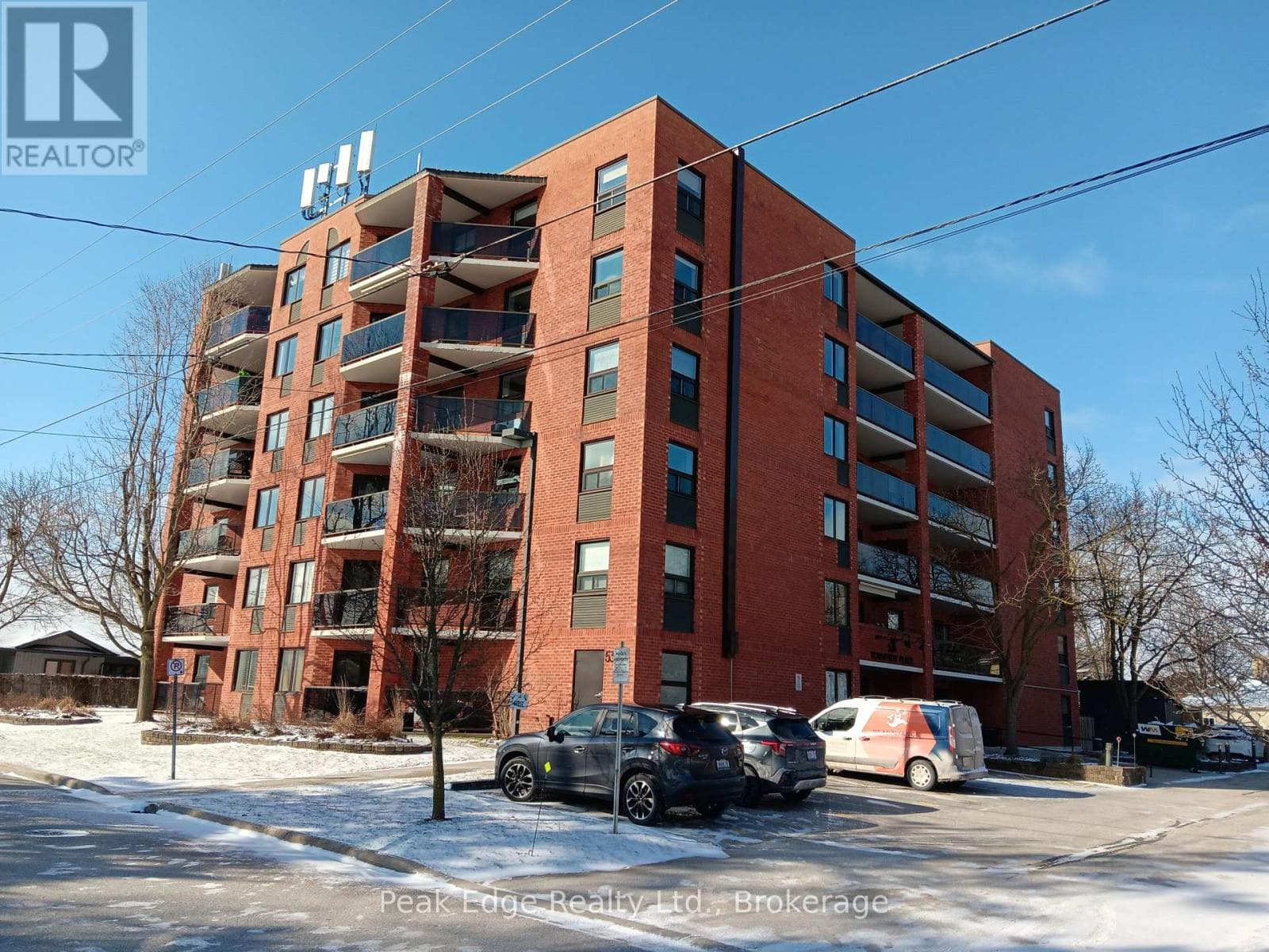 303 - 536 11TH AVENUE in 
