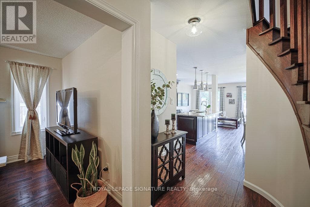 1106 HIGHGATE PLAZA, Toronto — photo 5