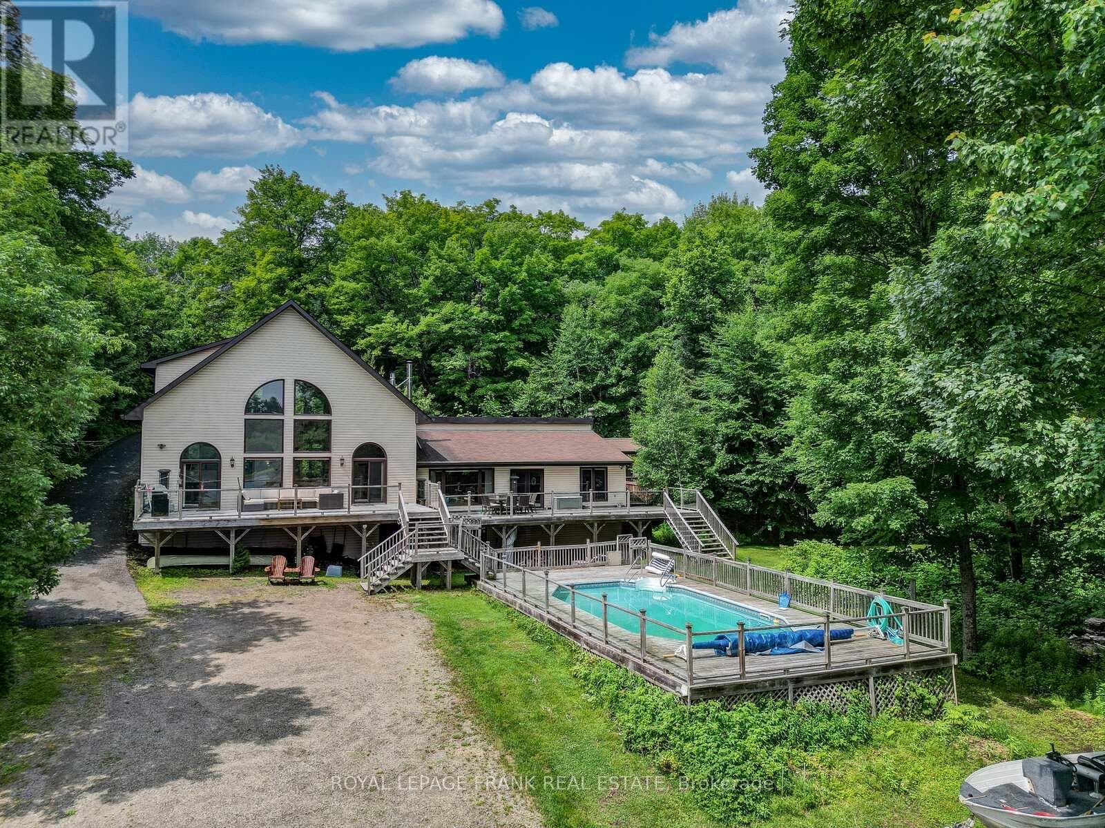 1013 MERRICK DRIVE in 