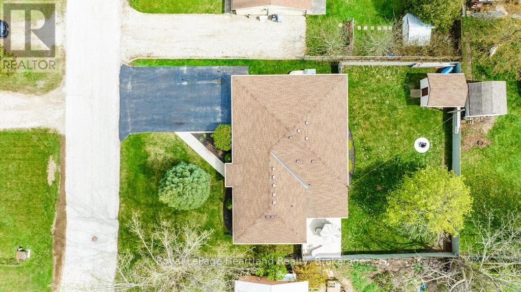 4 DUCHARME CRESCENT, OnePoint — photo 4