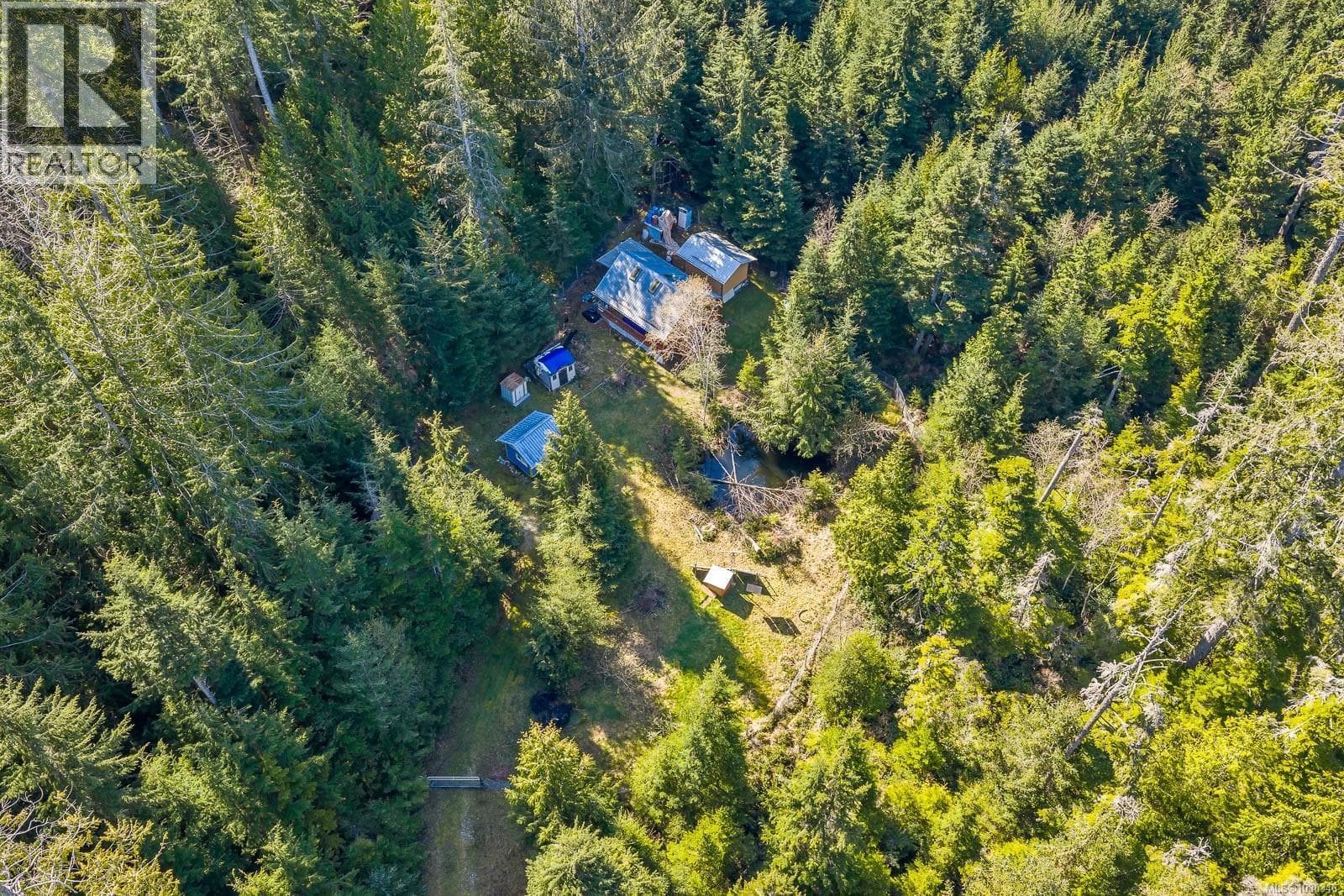 1632 Carrington Bay Rd, Vancouver Island — photo 4