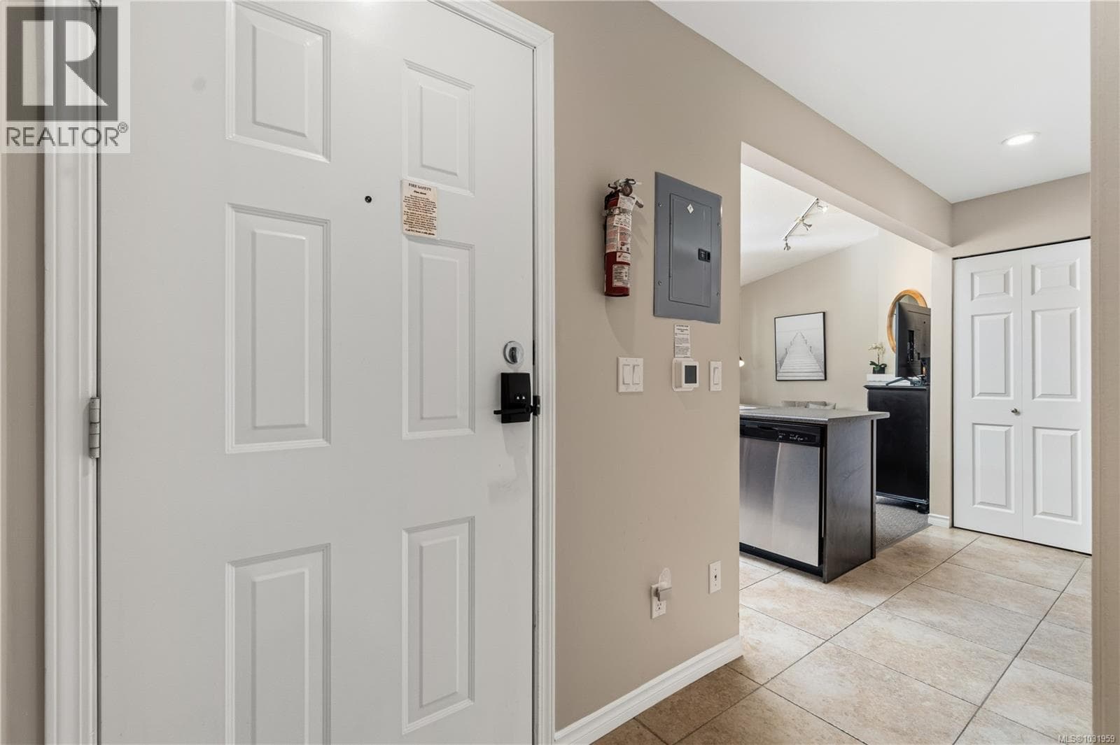 24 1135 Resort Dr, Vancouver Island — photo 3