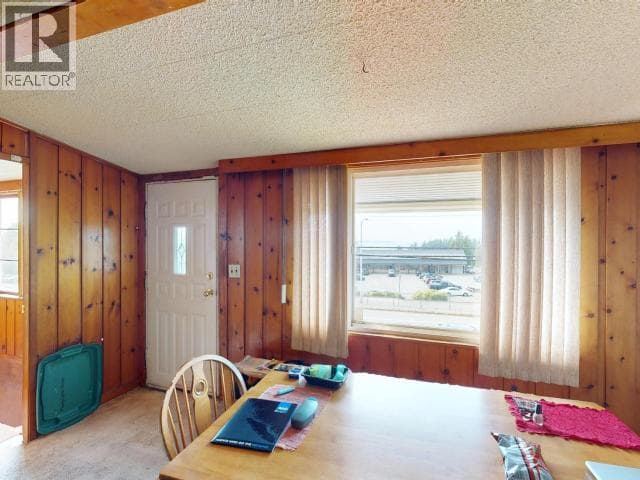 4856 JOYCE AVE, Powell River — photo 3